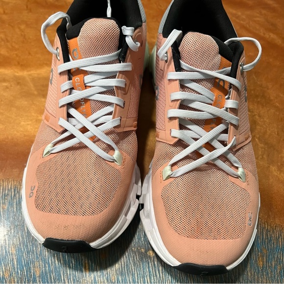 On Cloudflyer 4 Running Shoes Peach Aloe size 8.5 Sneakers - Picture 10 of 14